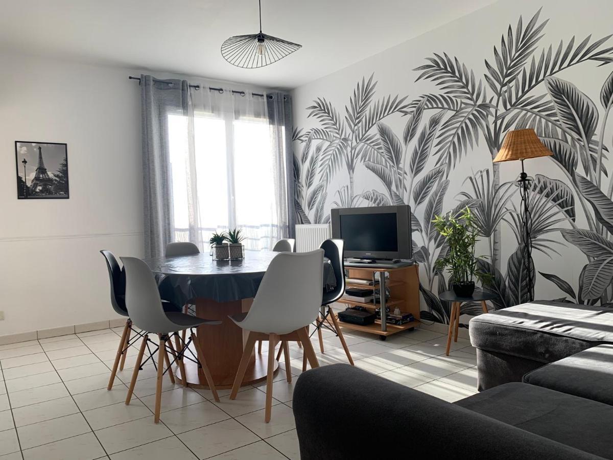 Disney, Sunny Comfortable 2 Bedrooms Family Apartment, 8 Pers, Wifi, Netflix Chessy  Exteriér fotografie